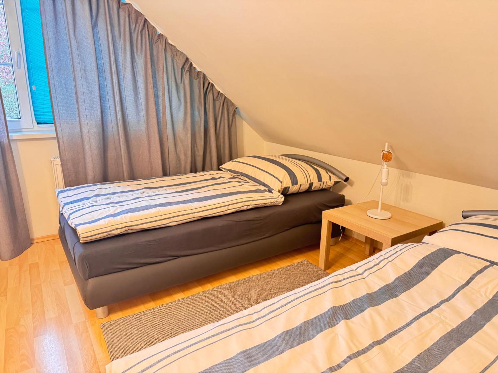 Diamondvilla, 4 Bedroom Apartment, Garden & Spa Prague Exterior photo
